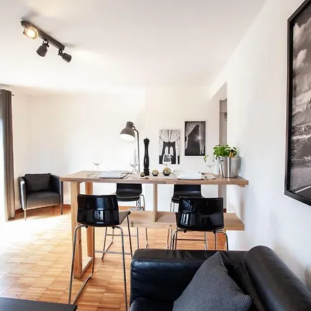 Penthouse Mit Blick Auf Den Yachthafen Lägenhet *