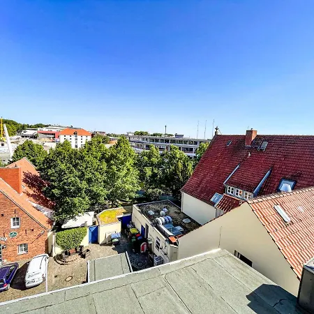 Lägenhet Penthouse Mit Blick Auf Den Yachthafen
