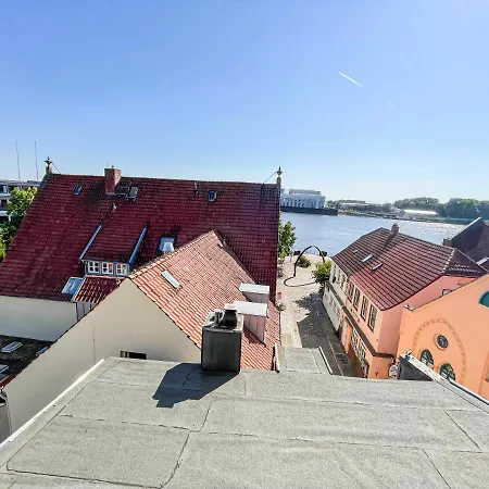 アパート Penthouse Mit Blick Auf Den Yachthafen ブレーメン